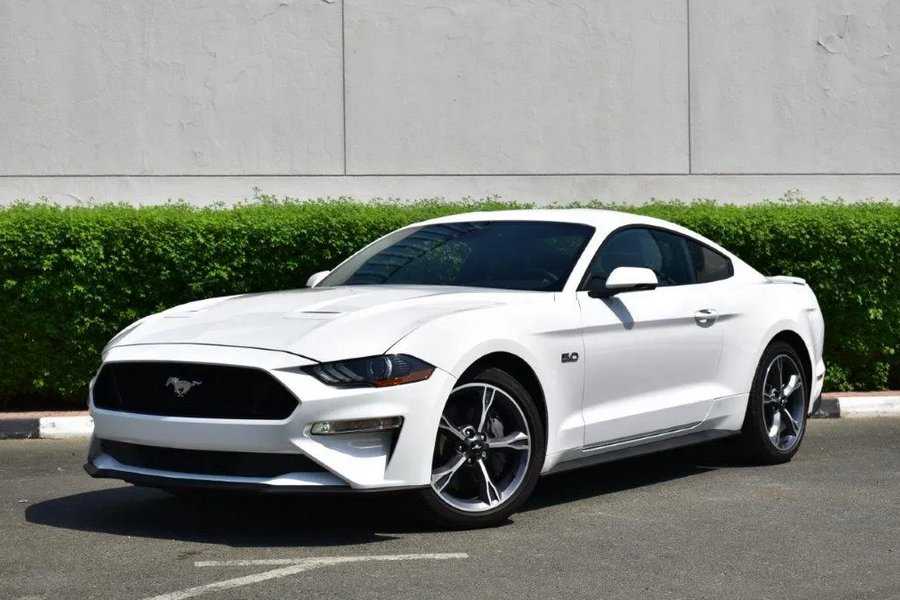 Things to Consider When Renting a Ford Mustang in Dubai
